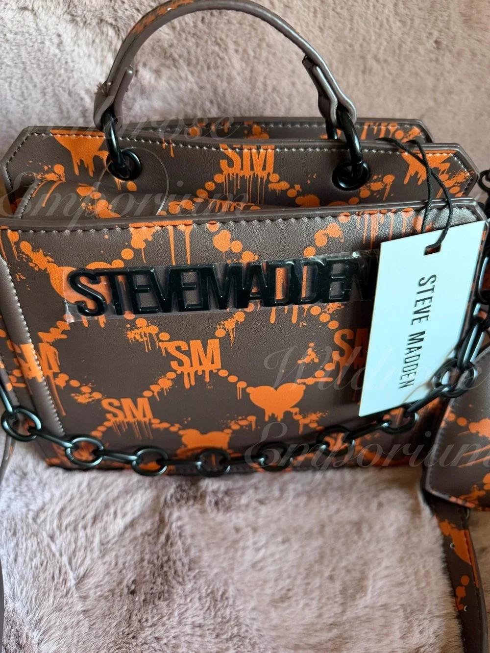 Viral Halloween Steve Madden Bevelyn Dripping Bleeding Hearts satchel orange